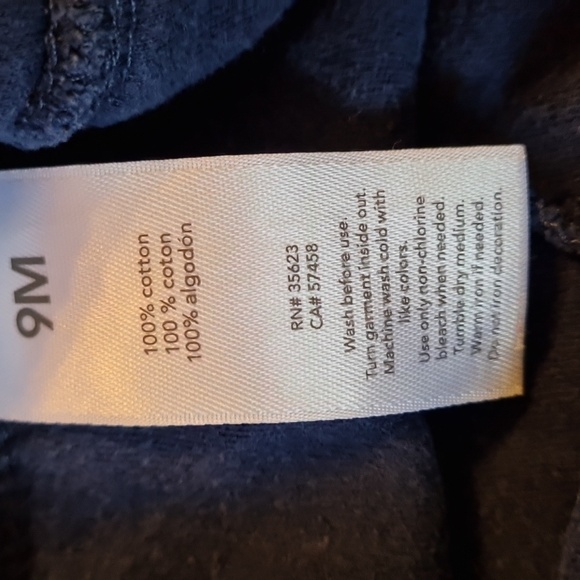 Carter's 2 pair girls ruffle pants Sz 9M, GUC, one grey, one black, so cute 😍 - Picture 5 of 7